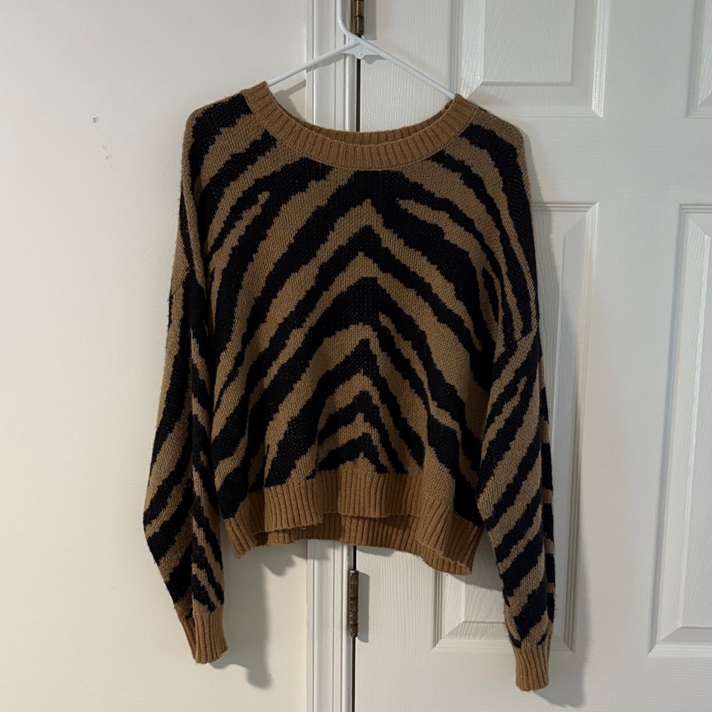 American Eagle Outfitters Zebra Pattern Sweater - Brown and Black
